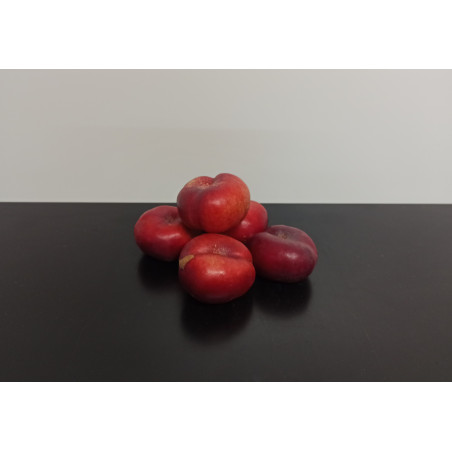 Nectarines plates blanches...