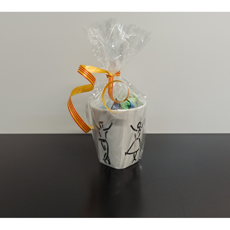 Tasse Danseurs Catalan garnie d'œufs